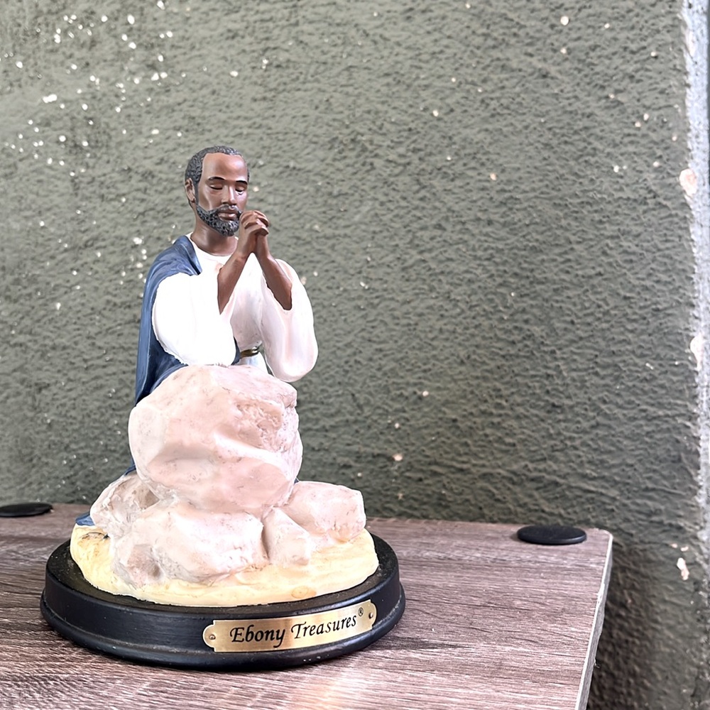 Rare Ebony Treasure African Jesus Praying